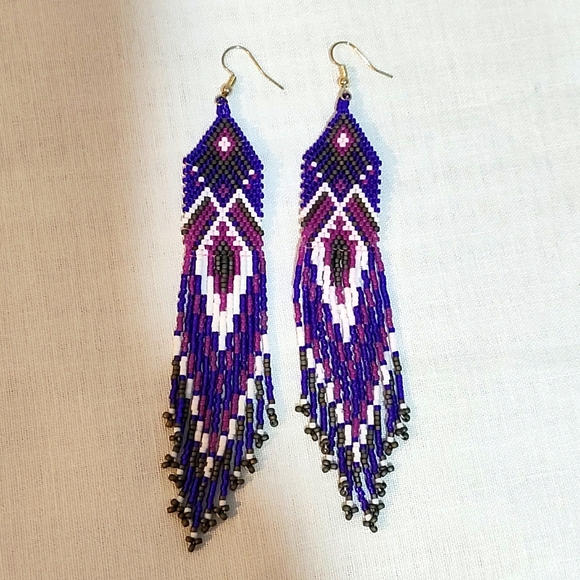 Handmade beaded Native American style earrings with fringe - Picture 3 of 3